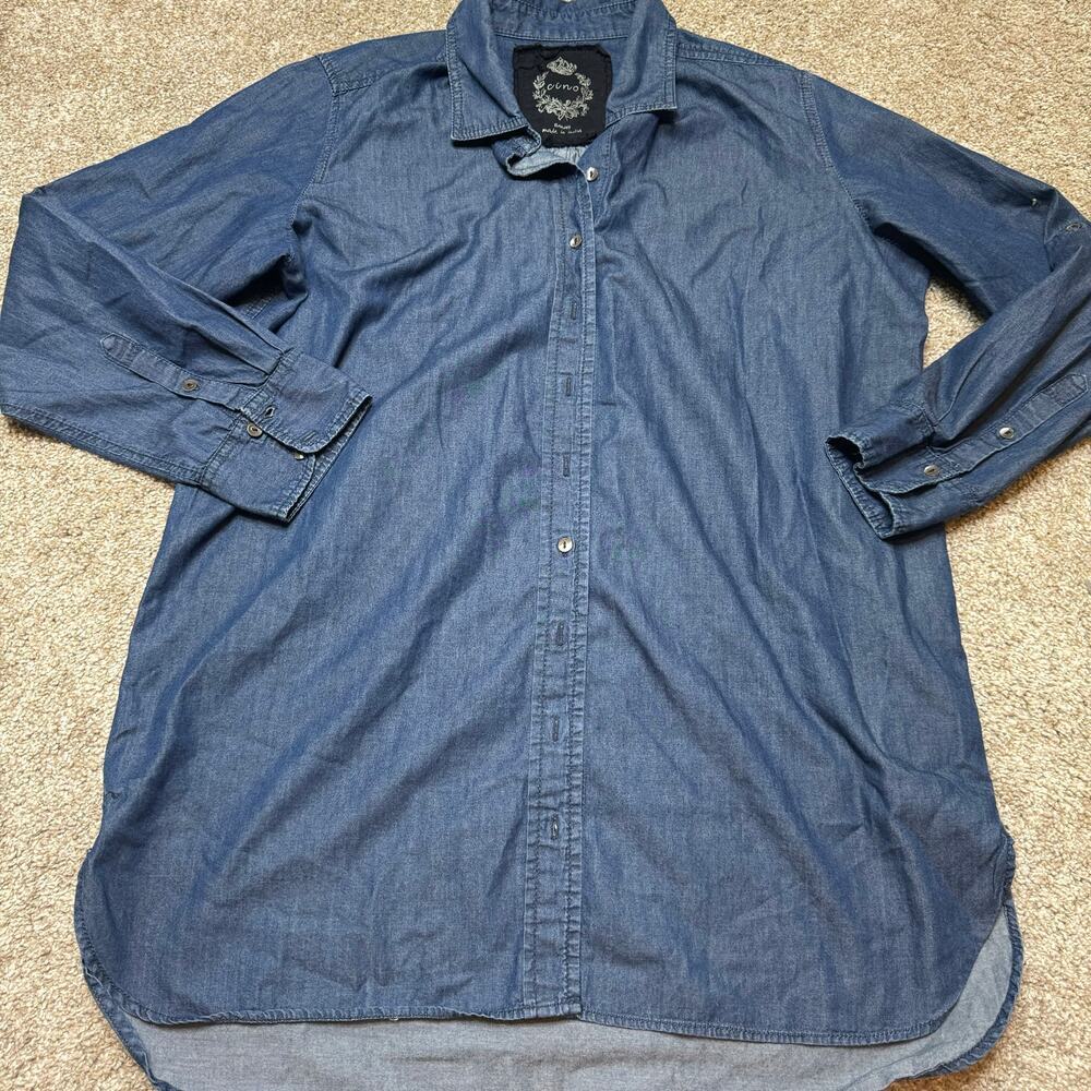 Cino Women’s Denim Blue Button Down Size Small